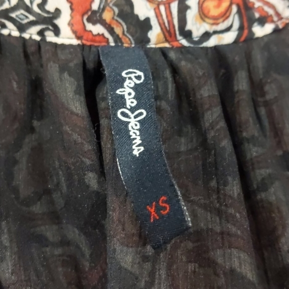 2/$20 Pepe Jeans flowy pattern dress XS - Picture 8 of 9